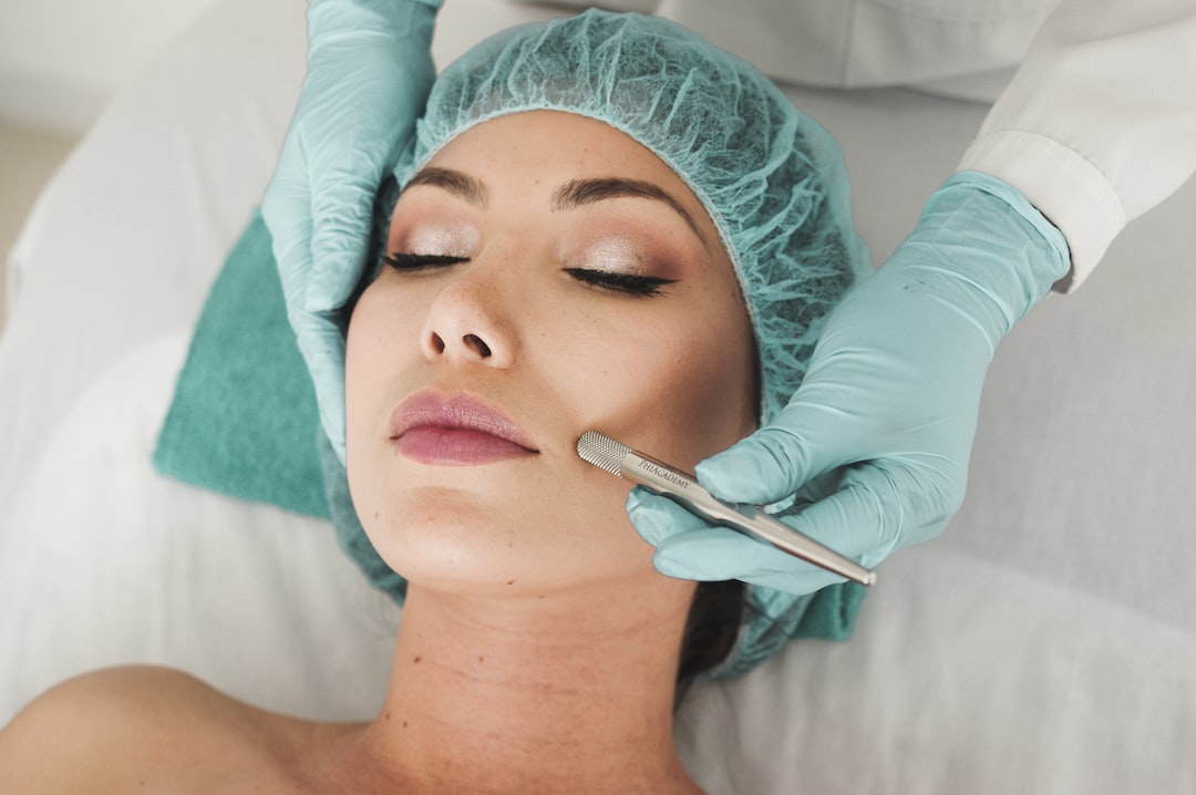 Yüz Germe Operasyonları (Facelift)